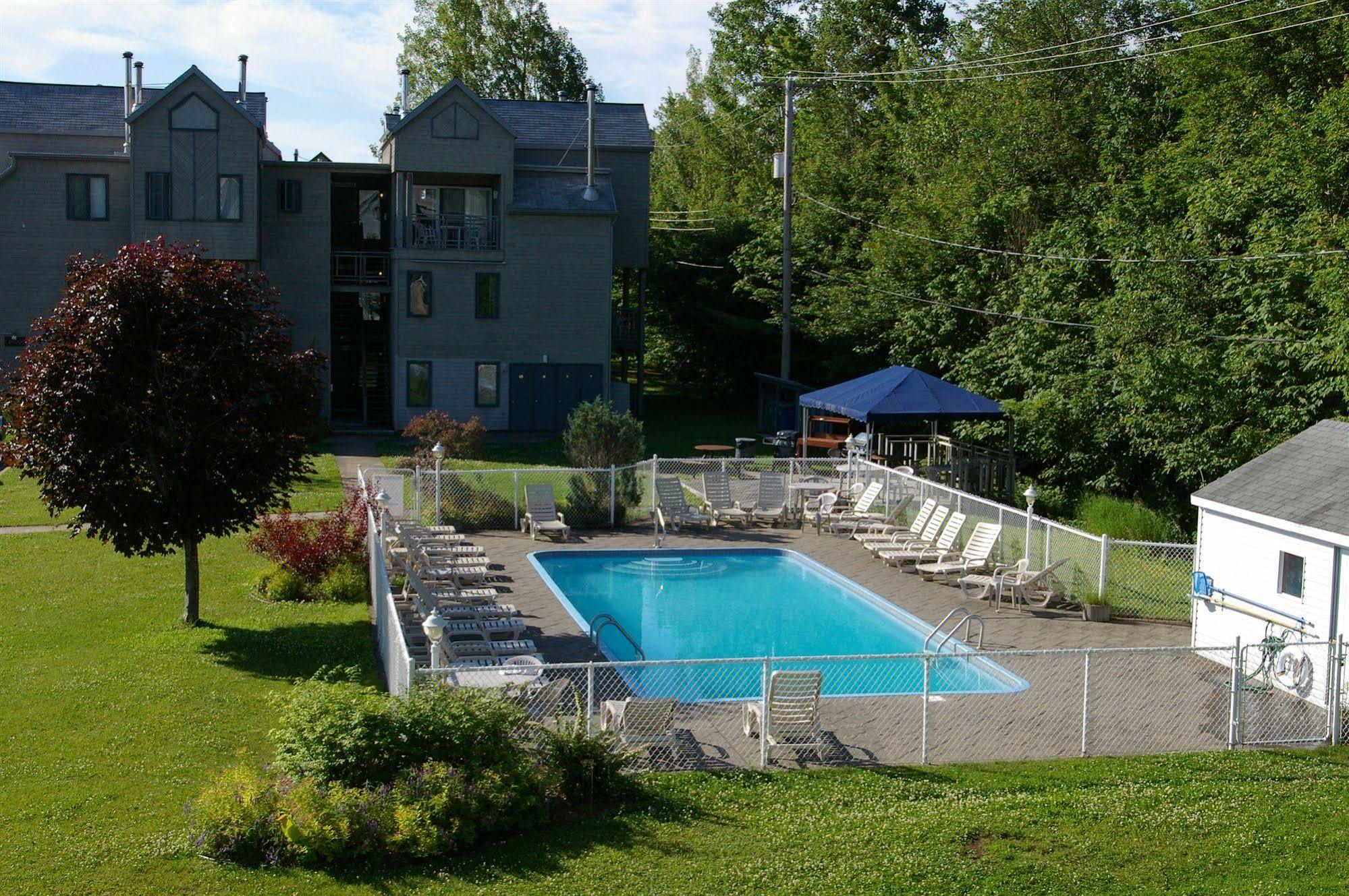 Holiday Villa Resorts At Mont Ste Anne Beaupre Luaran gambar